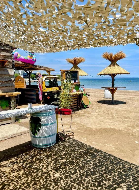 Les Hebergements De La Plage En Ville Martigues Exterior photo