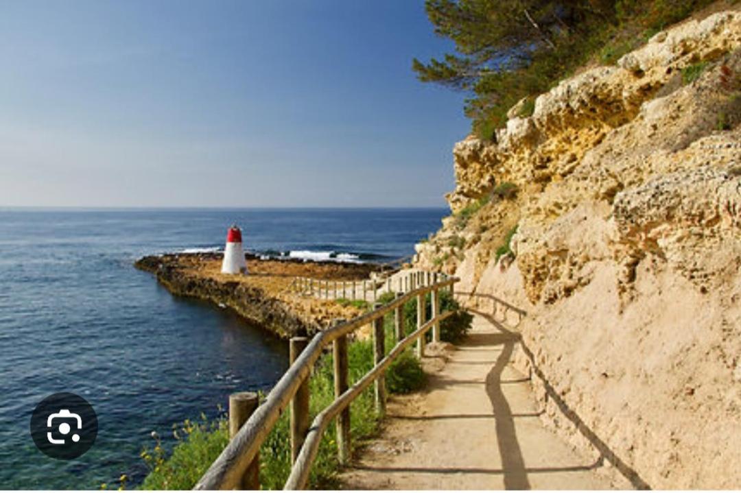 Les Hebergements De La Plage En Ville Martigues Exterior photo